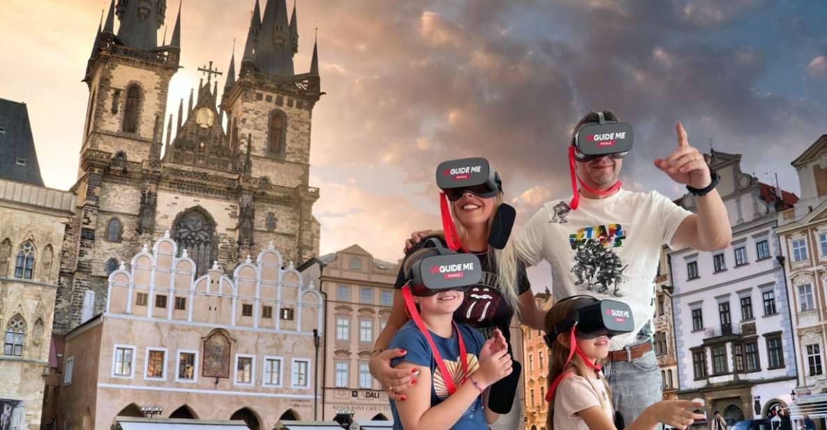 Prague: Immersive History Walking Tour With Virtual Reality - Key Points