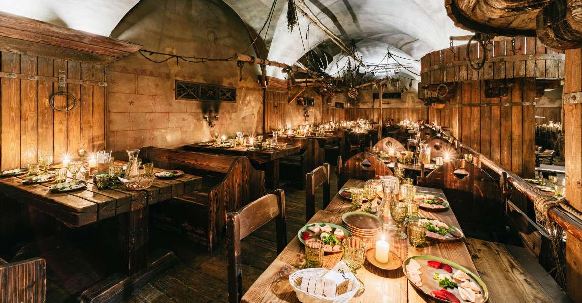 Prague: Medieval Dinner With Unlimited Drinks - Key Points