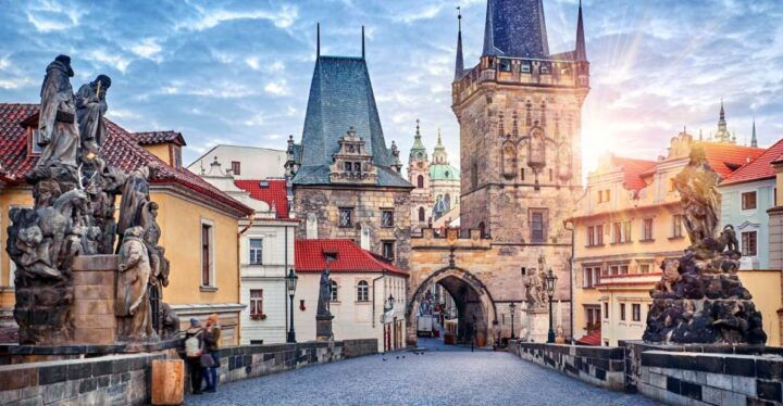 Prague Old Town and Top Attractions Private Tour by Car - Key Points