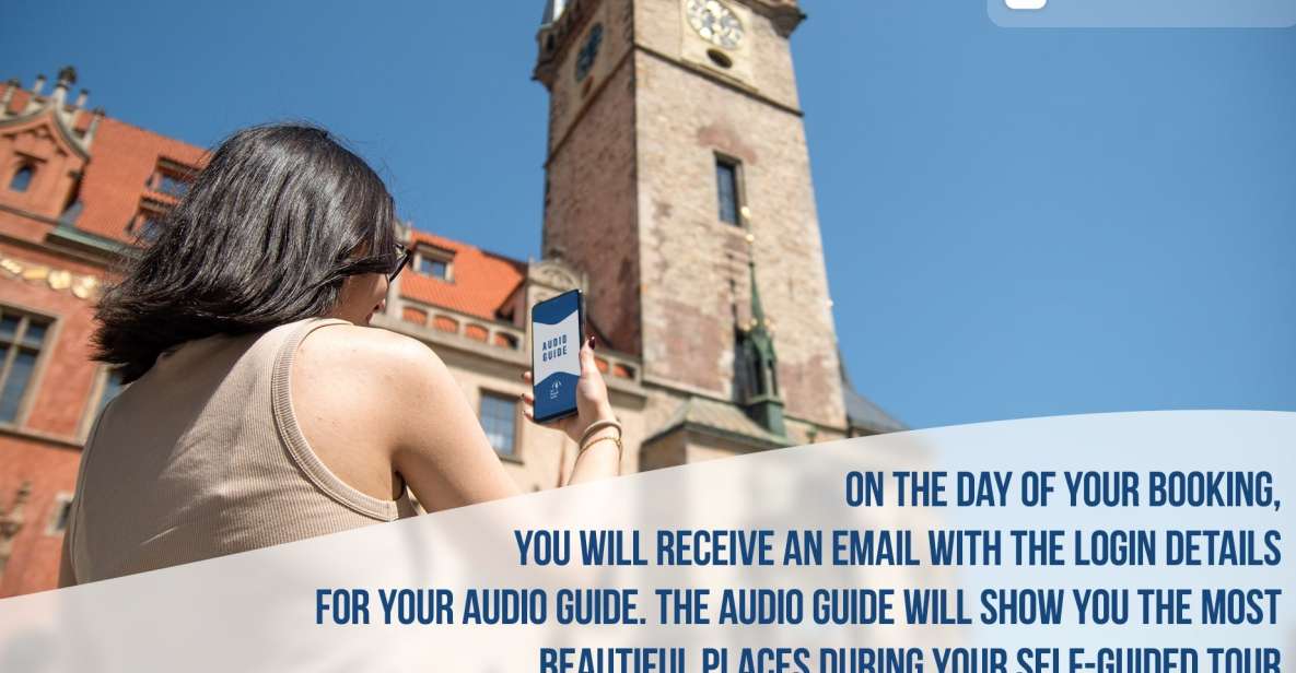 Prague: Old Town Square and Astronomical Clock Audio Guide - Key Points