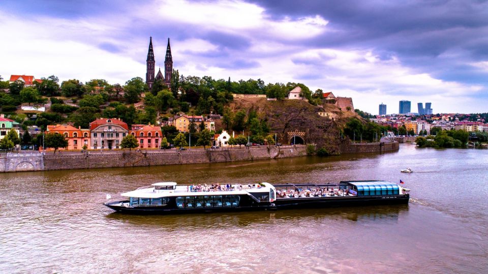 Prague: Sightseeing Dinner Cruise on Open-Top Glass Boat - Key Points