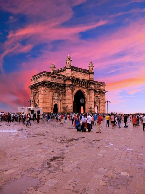 Premium Mumbai Guided Tour With Transfer - Key Points