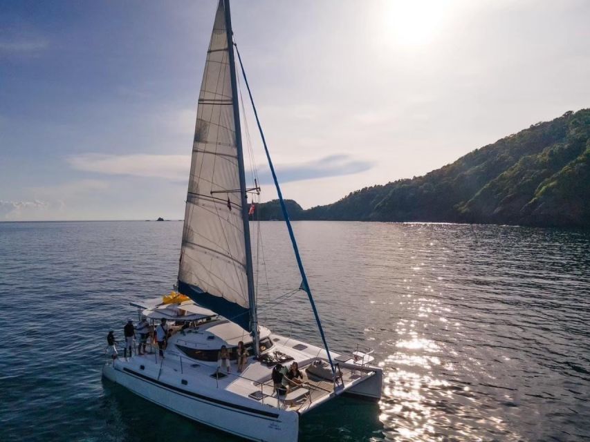 Private Catamaran Yacht to Phi Phi Island - Key Points