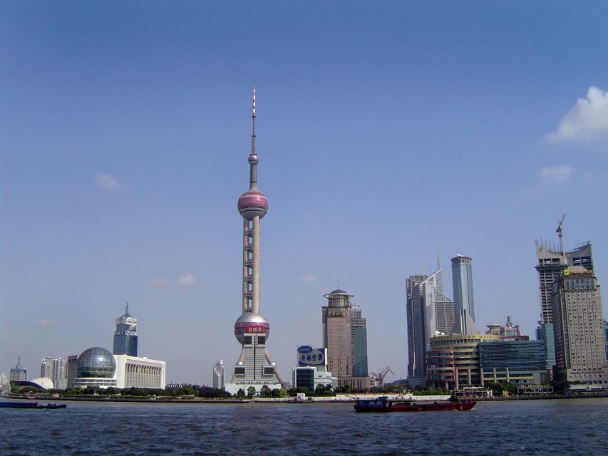 Private City Trip of Shanghai Including Lunch - Just The Basics
