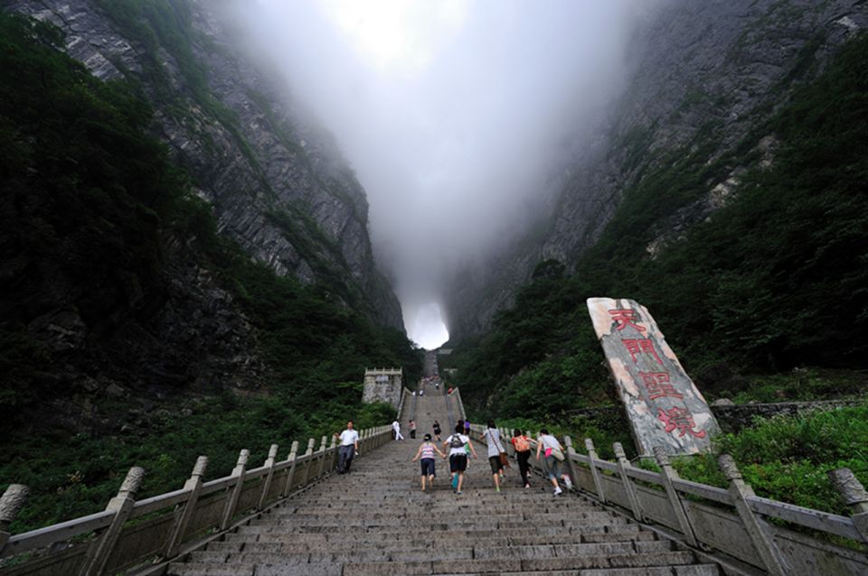 Private Day Tour to Tianmen Mountain & Glass Walk - Just The Basics