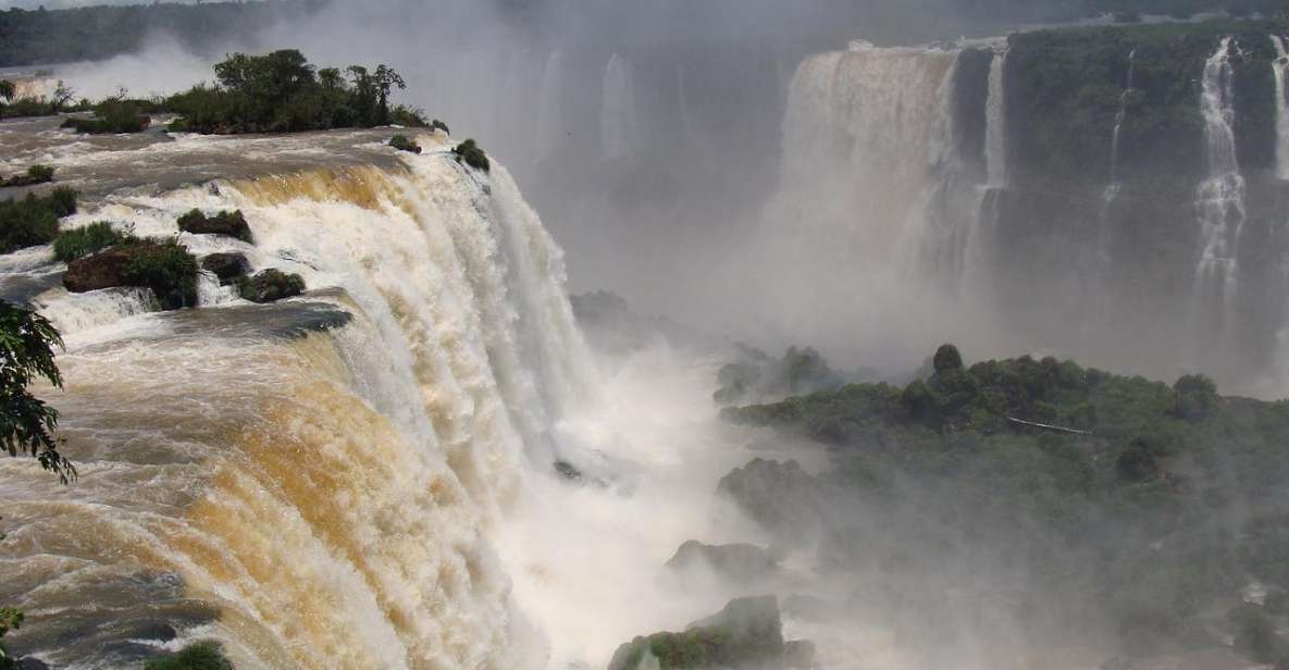 Private- Discover Brazilian and Argentine Falls in 2 Days. - Key Points