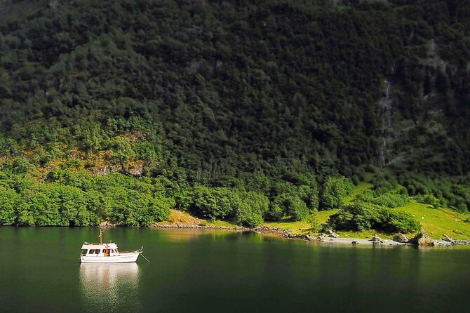 Private Fjordcruise Bergen - Mostraumen by Classic Yacht - Pricing Details