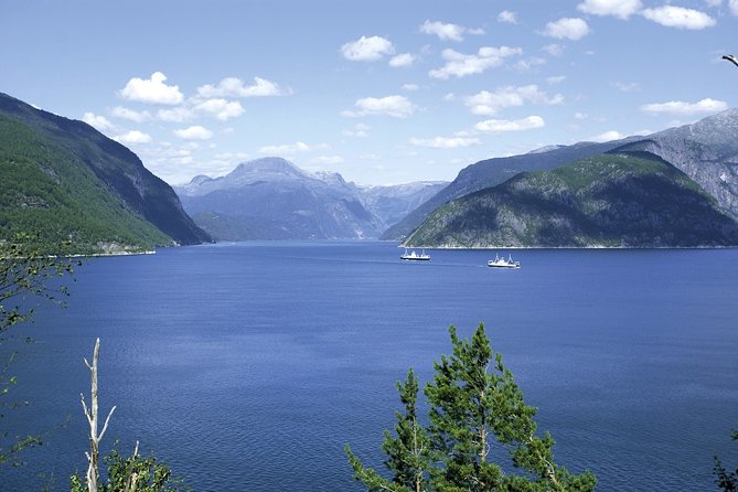 Private Full-Day Trip to Folgefonna Glacier With Blue Ice Hike From Bergen - Tour Overview