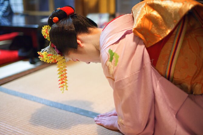 Private Geisha Show With Maiko, an Apprentice Geisha - Key Points