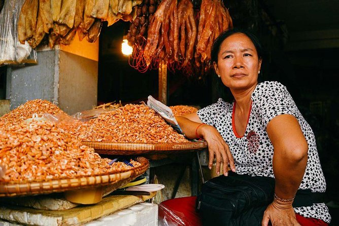 Private Half-Day Tour of Phnom Penhs Traditional Markets - Key Points