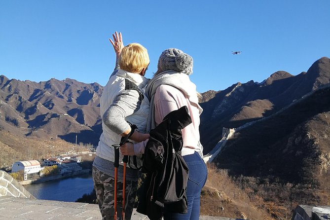 Private Hiking Day Tour to Huanghuacheng Water Great Wall - Tour Highlights