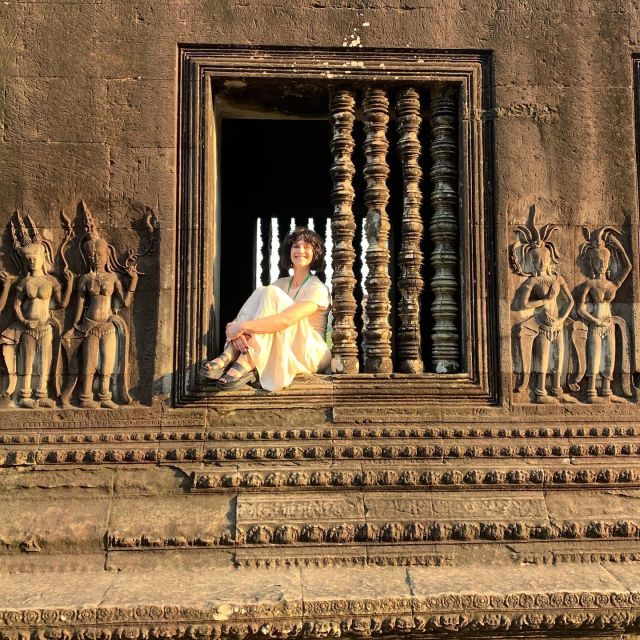 Private Luxury Angkor Wat Sunrise & Siem Reap City Tour - Key Points