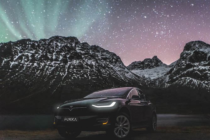 Private Northern Lights Tesla Experience - Key Points