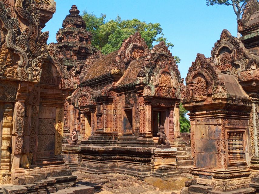 Private One Day Trip to Banteay Srey Temple & Preah Khan - Key Points