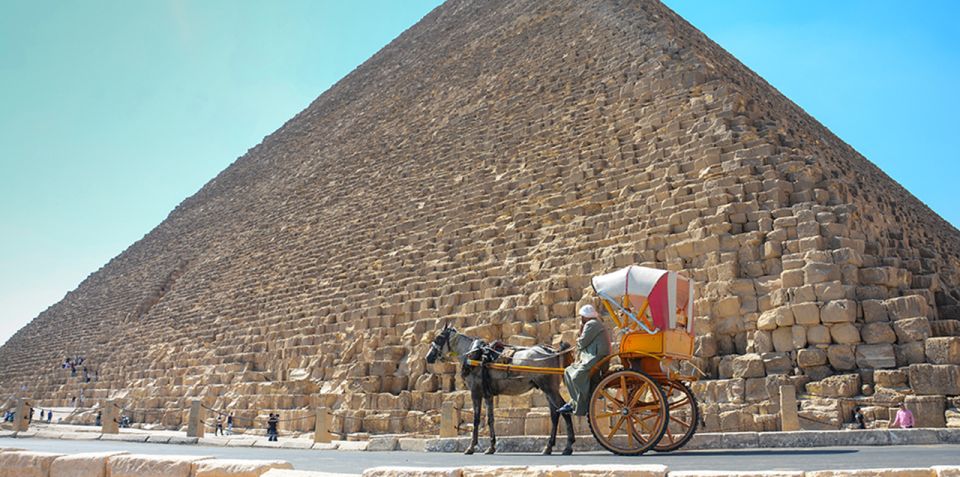 Private Overnight Tour to Cairo From Hurghada by Bus - Key Points