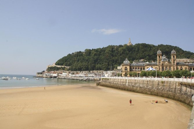 Private San Sebastian Bike Tour - Key Points