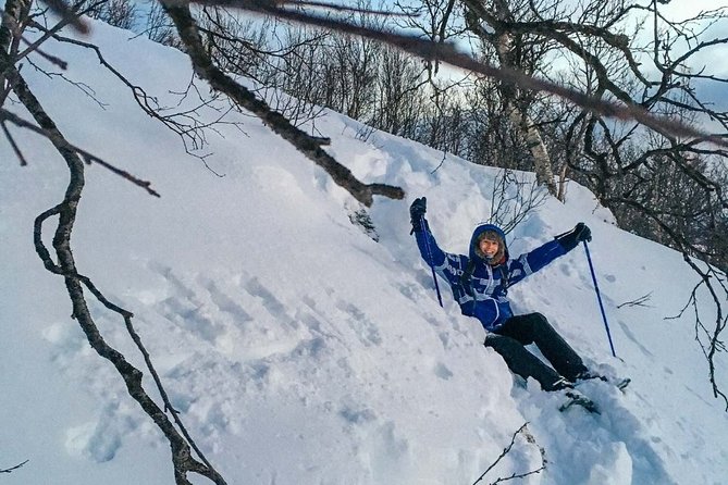 Private Snowshoe Hike X Tesla Experience - Key Points