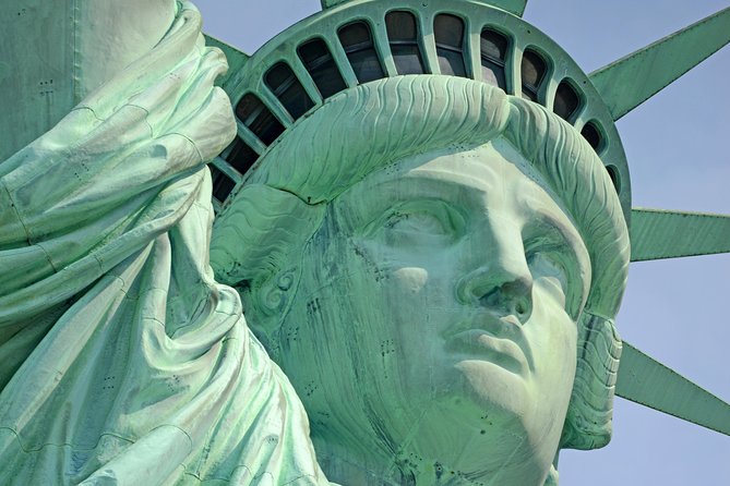 Private Statue of Liberty and Ellis Island Tour - Just The Basics