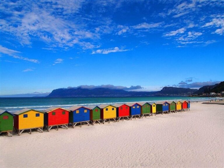 Private Table Mountain,Cape of Goodhope ,Penguins, Wine Tour
