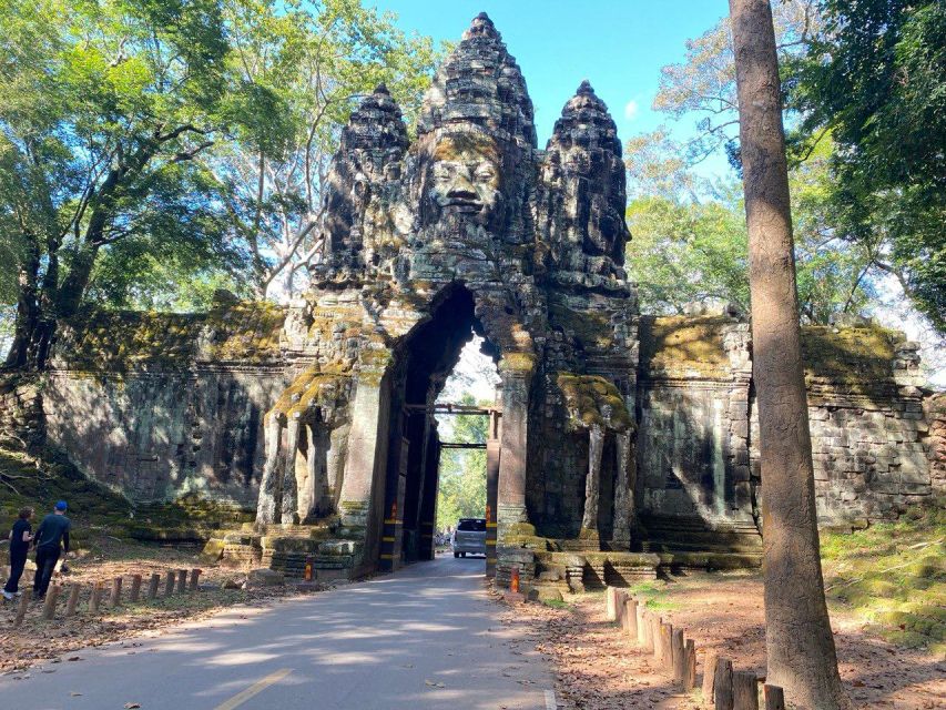 Private Taxi Transfer From Siem Reap to Sihanoukville City. - Key Points