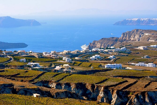 Private Tour: Great Wines and Famous Towns of Santorini - Just The Basics