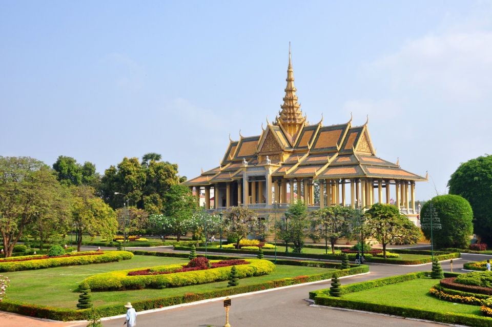 Private Tour Royal Palace, National Museum & Wat Phnom Tour - Key Points