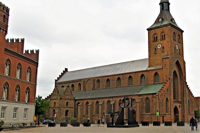Private Transfer From Copenhagen to Odense - Key Points