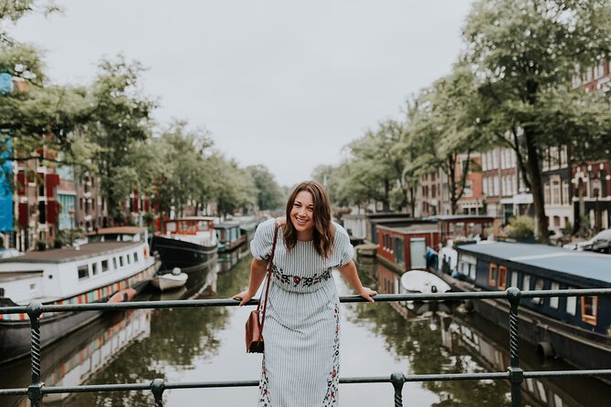 Private Vacation Photography Session With Local Photographer in Amsterdam - Key Points