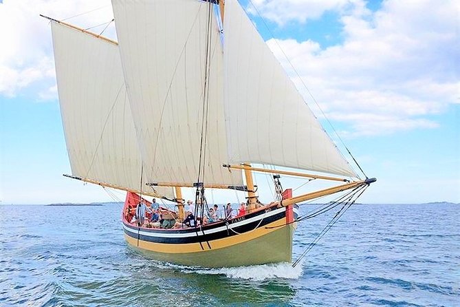 Privateer Schooner Sailing Tour in Salem Sound - Just The Basics