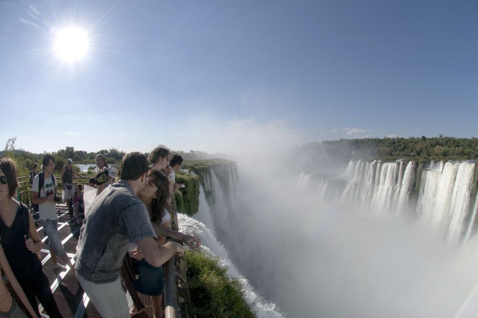 Puerto Iguazu: Argentinian Side of the Falls - Key Points