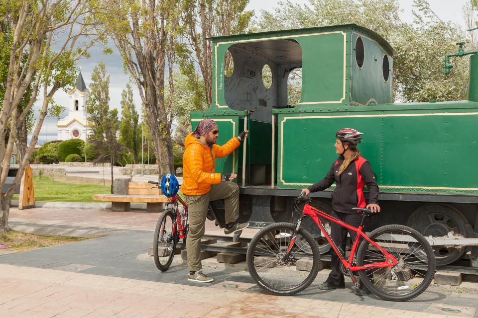 Puerto Natales Sightseeing Bike Tour - Key Points