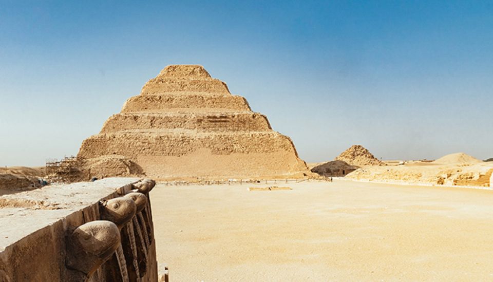 Pyramids of Egypt:Full Day Tour With Egyptologist Guide - Key Points