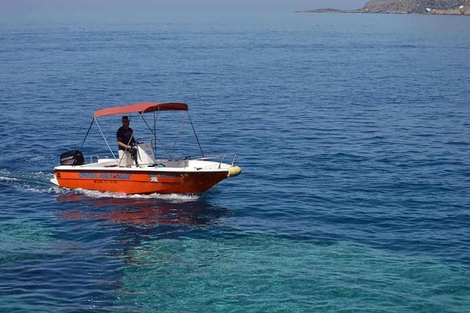 RENT A BOAT 5,5m - 30hp LICENSE FREE Chora Sfakion, Sfakia - Just The Basics