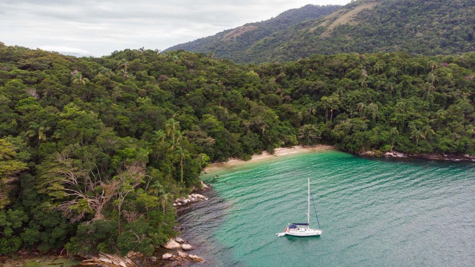 Rio: Angra Dos Reis Day Trip With Boat Tour and Lunch - Key Points