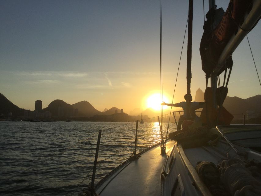 Rio De Janeiro: Sunset Sailing Tour - Key Points