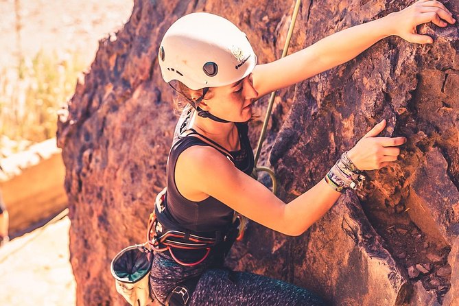Rock Climbing From Beginners to Experts - Small Groups ツ - Key Points