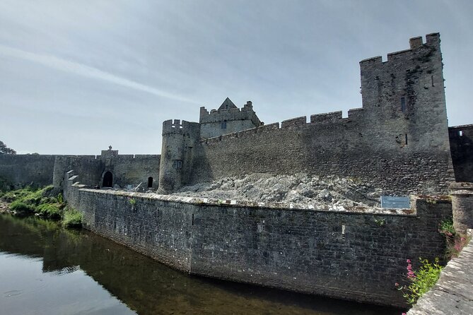 Rock of Cashel, Cahir & Blarney Castle Private Sightseeing Day Tour From Dublin - Key Points