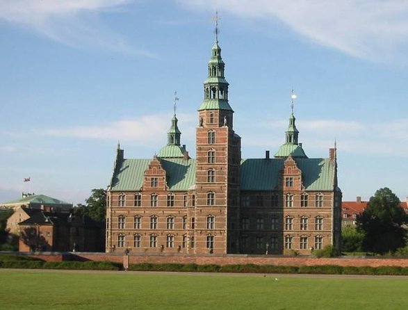Round Tower, Rosenborg Castle and Old Town Copenhagen Tour - Key Points