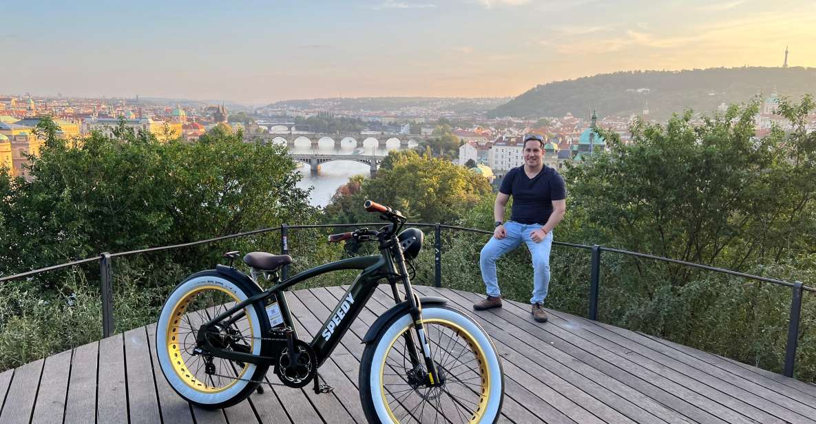 Royal Prague City Sightseeing Retro E-Bike Live Guided Tour - Key Points