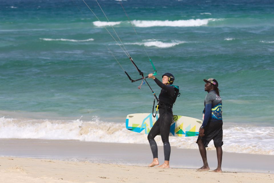 Sal: Kitesurfing Lessons - Key Points