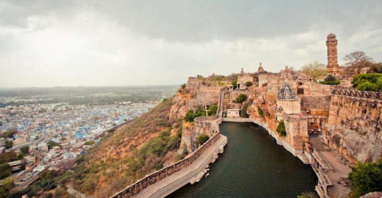 Same Day Tour to Chittorgarh Fort From Udaipur