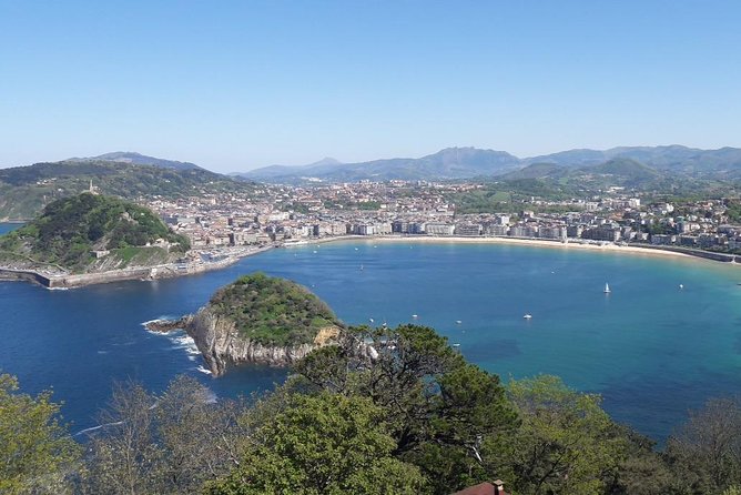 San Sebastian and Biarritz Private Day Tour - Key Points