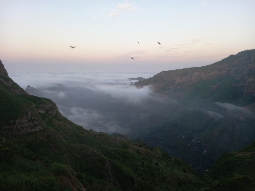 Santiago Island: Full-Day Sightseeing Experience - Key Points