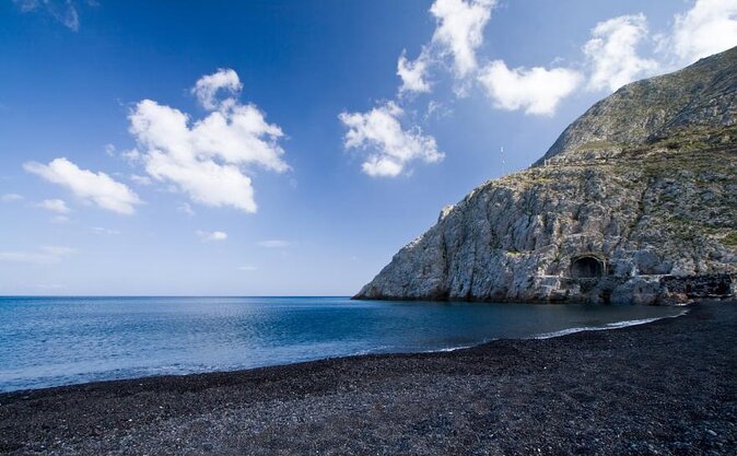 Santorini First-Time Visitors Private Tour With Wine Tasting - Just The Basics