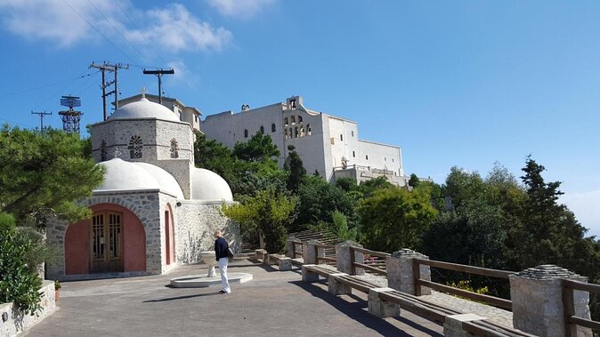 Santorini Hidden Paths and Country Side Private Tour - Just The Basics