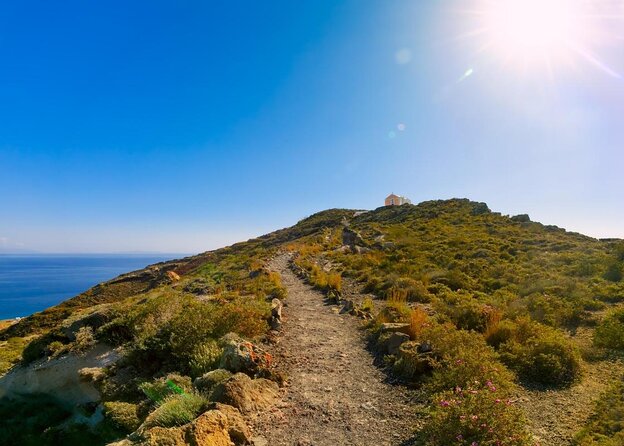 Santorini : Night Hike, Wine Tasting and Dinner - Key Points