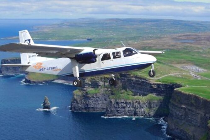 Scenic Flight Over Cliffs of Moher & Aran Islands.Guided. 35 Mins - Key Points