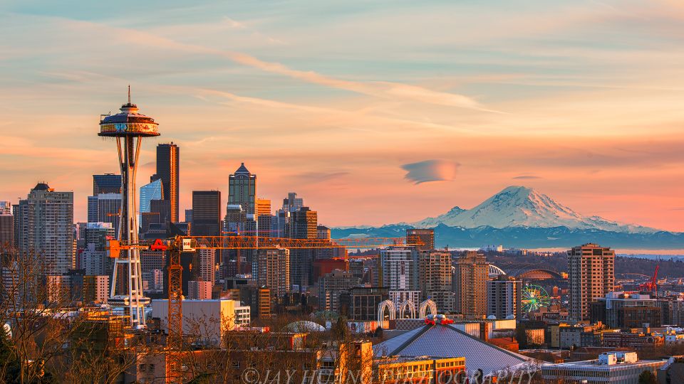 Seattle All-Inclusive: Hike Mt. Rainier and Wine Tasting - Key Points