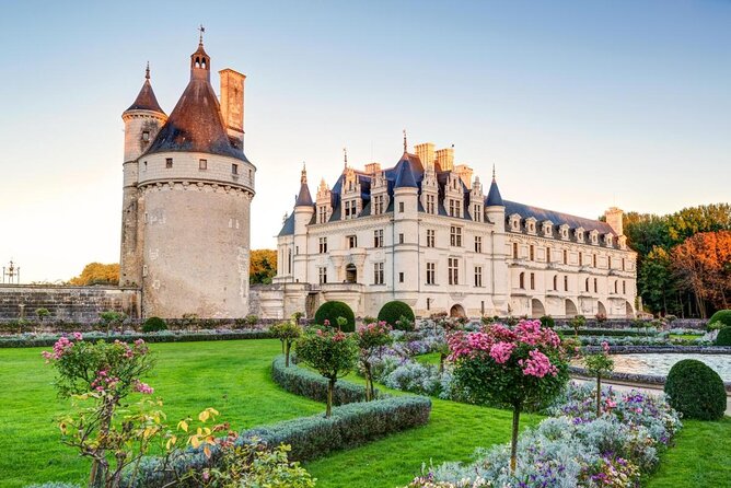 Self Guided Loire Valley Day Trip With Palace Entry Tickets - Key Points