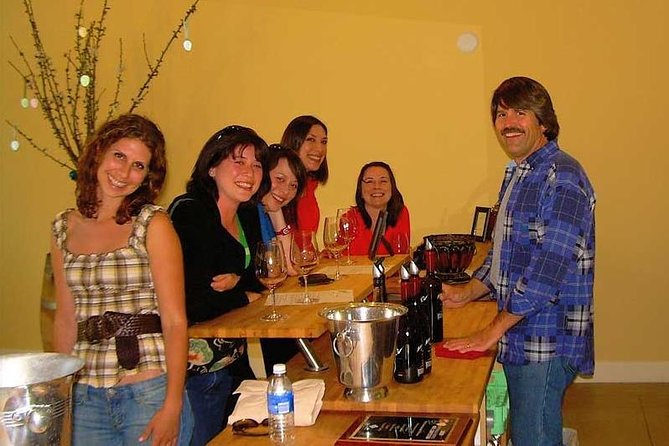 Semi-Private, Modified "Hop-On Hop-Off" Wine Tasting Tour From Paso Robles - Key Points